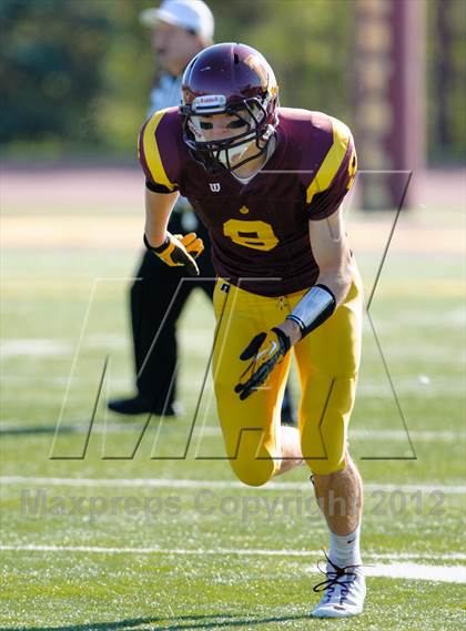 Thumbnail 1 in Evanston v Loyola Academy (IHSA Class 8A Playoffs) photogallery.