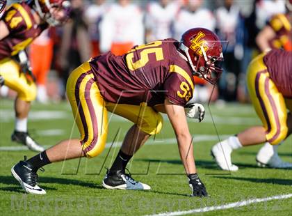 Thumbnail 3 in Evanston v Loyola Academy (IHSA Class 8A Playoffs) photogallery.