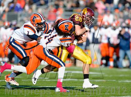Thumbnail 2 in Evanston v Loyola Academy (IHSA Class 8A Playoffs) photogallery.