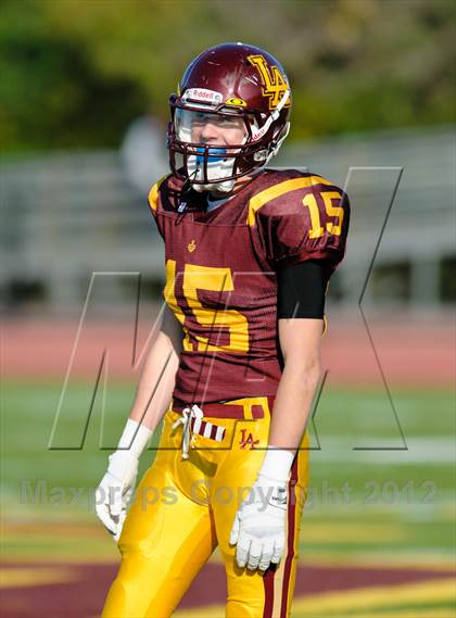 Thumbnail 1 in Evanston v Loyola Academy (IHSA Class 8A Playoffs) photogallery.