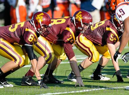 Thumbnail 1 in Evanston v Loyola Academy (IHSA Class 8A Playoffs) photogallery.