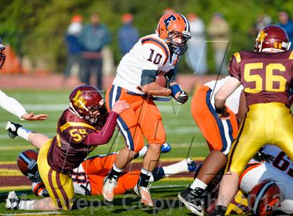 Thumbnail 1 in Evanston v Loyola Academy (IHSA Class 8A Playoffs) photogallery.