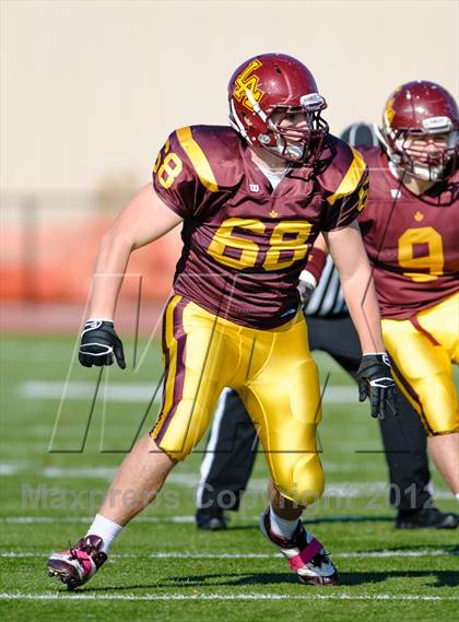 Thumbnail 1 in Evanston v Loyola Academy (IHSA Class 8A Playoffs) photogallery.
