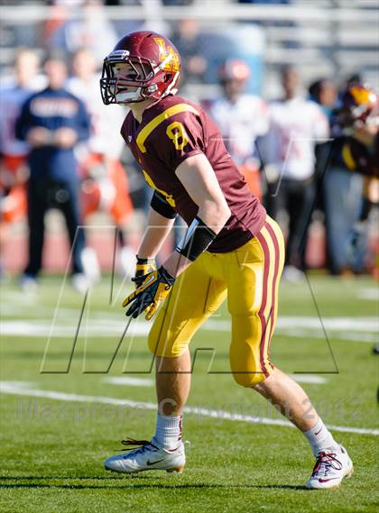 Thumbnail 3 in Evanston v Loyola Academy (IHSA Class 8A Playoffs) photogallery.
