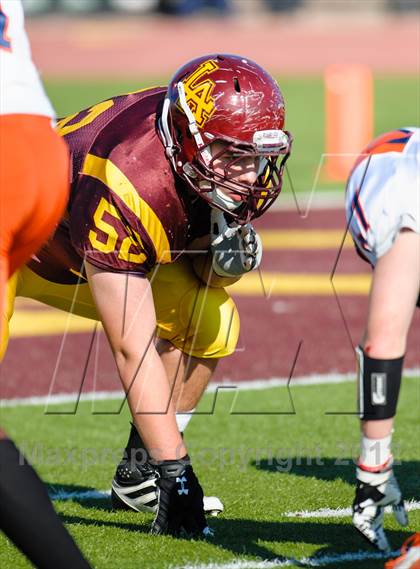 Thumbnail 3 in Evanston v Loyola Academy (IHSA Class 8A Playoffs) photogallery.