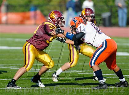 Thumbnail 1 in Evanston v Loyola Academy (IHSA Class 8A Playoffs) photogallery.