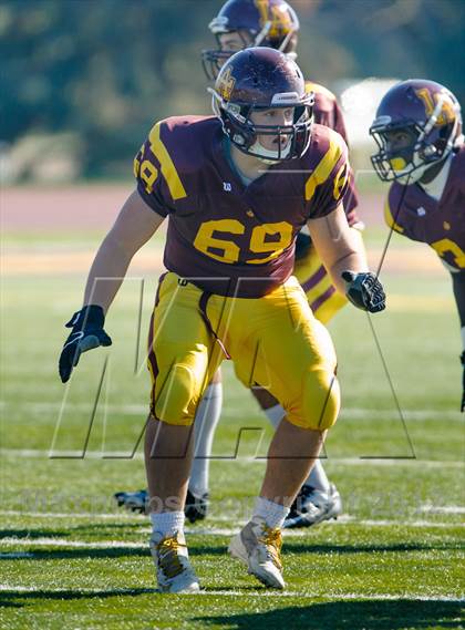 Thumbnail 2 in Evanston v Loyola Academy (IHSA Class 8A Playoffs) photogallery.