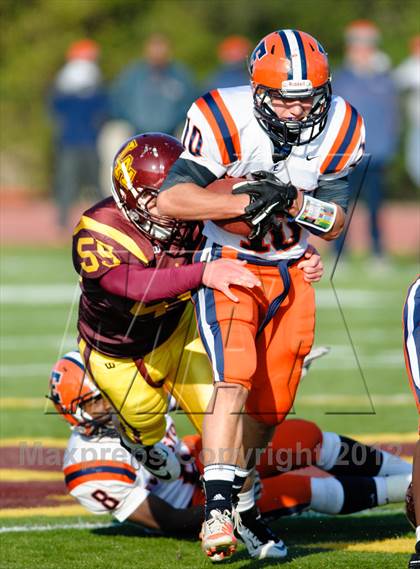 Thumbnail 2 in Evanston v Loyola Academy (IHSA Class 8A Playoffs) photogallery.