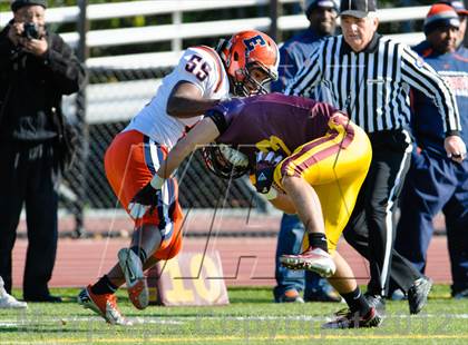 Thumbnail 3 in Evanston v Loyola Academy (IHSA Class 8A Playoffs) photogallery.