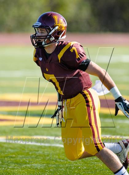 Thumbnail 1 in Evanston v Loyola Academy (IHSA Class 8A Playoffs) photogallery.