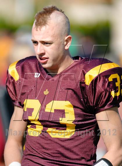 Thumbnail 1 in Evanston v Loyola Academy (IHSA Class 8A Playoffs) photogallery.