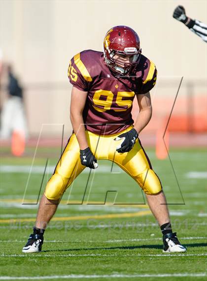 Thumbnail 3 in Evanston v Loyola Academy (IHSA Class 8A Playoffs) photogallery.