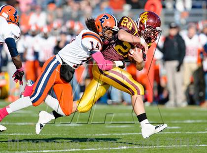 Thumbnail 1 in Evanston v Loyola Academy (IHSA Class 8A Playoffs) photogallery.