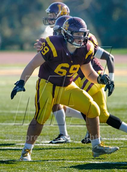 Thumbnail 3 in Evanston v Loyola Academy (IHSA Class 8A Playoffs) photogallery.