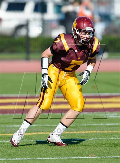 Thumbnail 1 in Evanston v Loyola Academy (IHSA Class 8A Playoffs) photogallery.