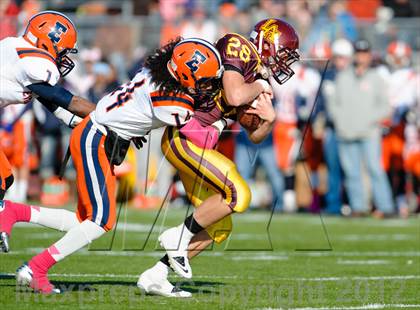 Thumbnail 3 in Evanston v Loyola Academy (IHSA Class 8A Playoffs) photogallery.