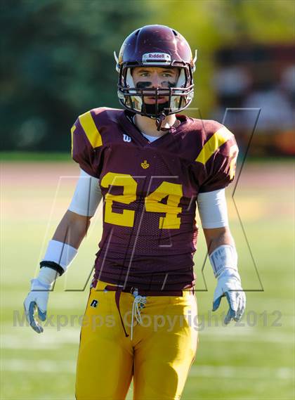 Thumbnail 3 in Evanston v Loyola Academy (IHSA Class 8A Playoffs) photogallery.