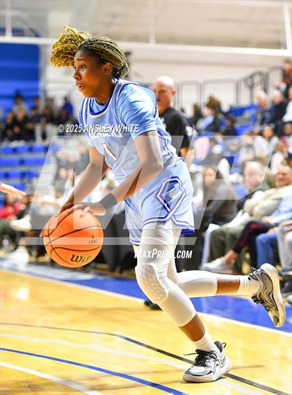Thumbnail 3 in Crestwood Prep (North York, Ontario) v IMG Academy (IMG Ascender Classic) photogallery.
