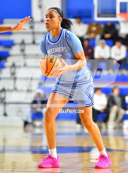Thumbnail 1 in Crestwood Prep (North York, Ontario) v IMG Academy (IMG Ascender Classic) photogallery.
