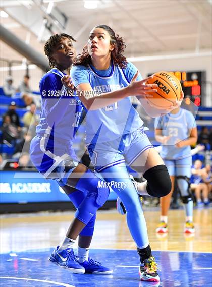 Thumbnail 3 in Crestwood Prep (North York, Ontario) v IMG Academy (IMG Ascender Classic) photogallery.