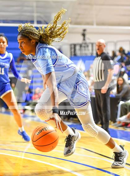 Thumbnail 1 in Crestwood Prep (North York, Ontario) v IMG Academy (IMG Ascender Classic) photogallery.