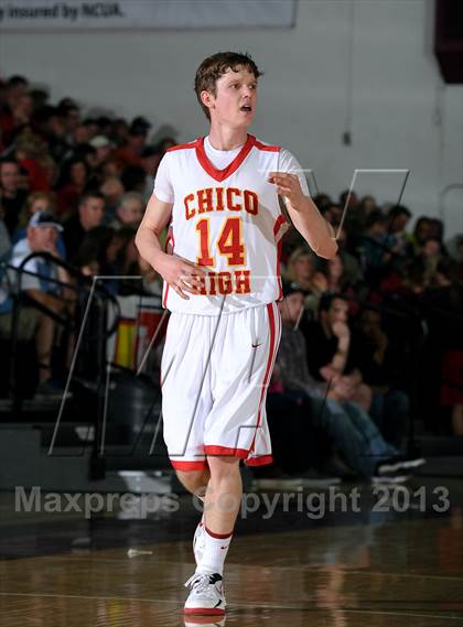 Thumbnail 3 in Pleasant Valley vs. Chico (CIF NS D2 Final) photogallery.