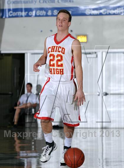 Thumbnail 2 in Pleasant Valley vs. Chico (CIF NS D2 Final) photogallery.