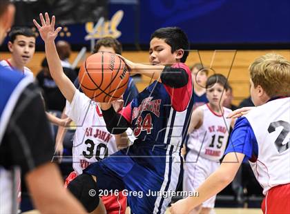 Thumbnail 1 in El Cerrito vs. Albany Academy for Boys (MaxPreps MLK Classic) photogallery.