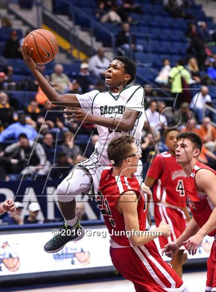 Thumbnail 1 in El Cerrito vs. Albany Academy for Boys (MaxPreps MLK Classic) photogallery.