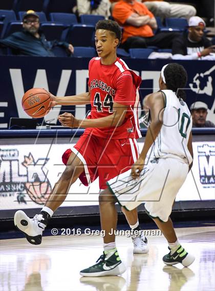 Thumbnail 3 in El Cerrito vs. Albany Academy for Boys (MaxPreps MLK Classic) photogallery.