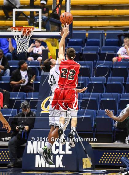 Thumbnail 1 in El Cerrito vs. Albany Academy for Boys (MaxPreps MLK Classic) photogallery.