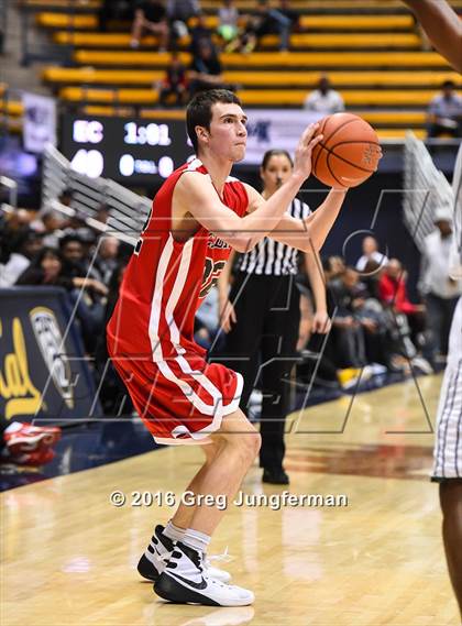 Thumbnail 2 in El Cerrito vs. Albany Academy for Boys (MaxPreps MLK Classic) photogallery.