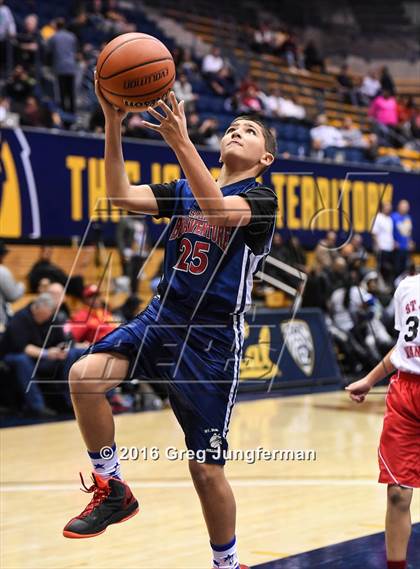 Thumbnail 2 in El Cerrito vs. Albany Academy for Boys (MaxPreps MLK Classic) photogallery.