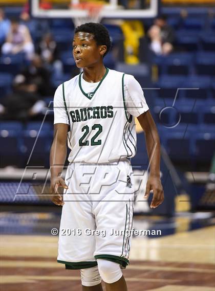 Thumbnail 3 in El Cerrito vs. Albany Academy for Boys (MaxPreps MLK Classic) photogallery.