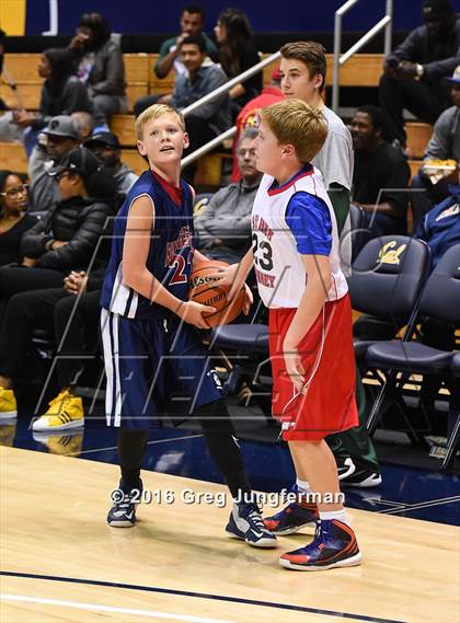 Thumbnail 1 in El Cerrito vs. Albany Academy for Boys (MaxPreps MLK Classic) photogallery.