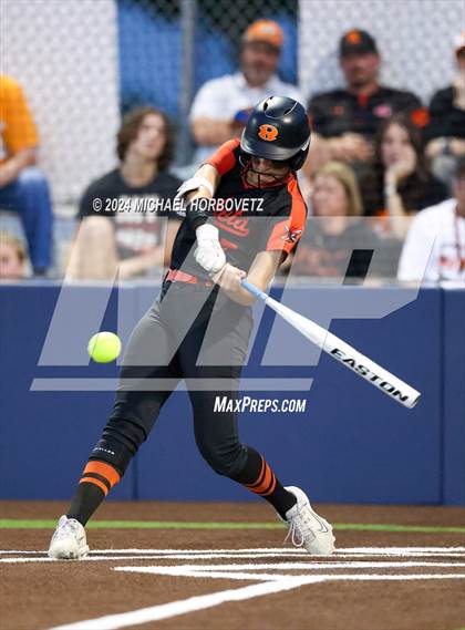 Thumbnail 2 in Sachse vs. Rockwall (UIL 6A Softball Bi-District) photogallery.