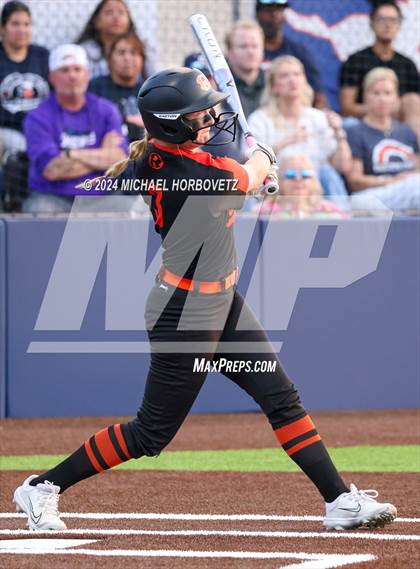 Thumbnail 3 in Sachse vs. Rockwall (UIL 6A Bi-District) photogallery.