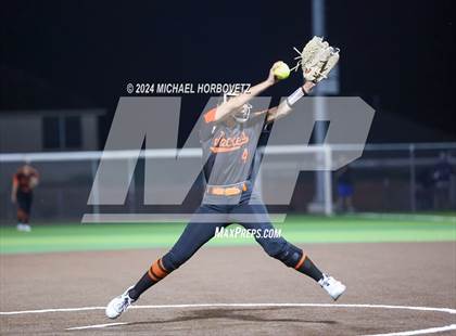Thumbnail 3 in Sachse vs. Rockwall (UIL 6A Softball Bi-District) photogallery.