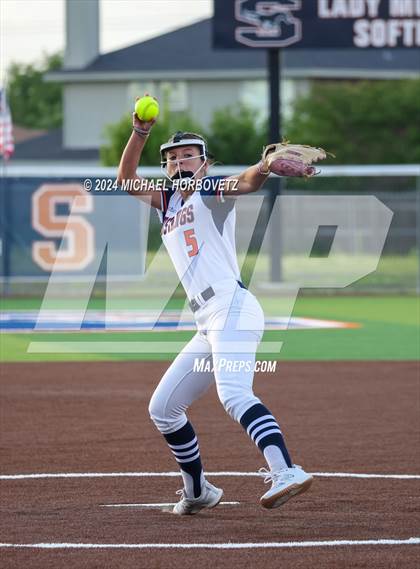 Thumbnail 1 in Sachse vs. Rockwall (UIL 6A Softball Bi-District) photogallery.
