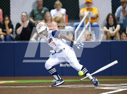 Thumbnail 1 in Sachse vs. Rockwall (UIL 6A Softball Bi-District) photogallery.