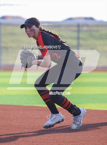 Thumbnail 2 in Sachse vs. Rockwall (UIL 6A Softball Bi-District) photogallery.