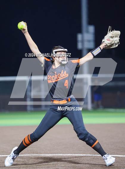 Thumbnail 1 in Sachse vs. Rockwall (UIL 6A Softball Bi-District) photogallery.
