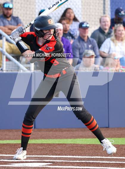 Thumbnail 2 in Sachse vs. Rockwall (UIL 6A Softball Bi-District) photogallery.