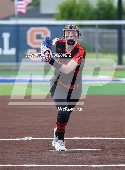 Thumbnail 1 in Sachse vs. Rockwall (UIL 6A Softball Bi-District) photogallery.