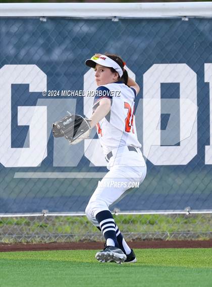 Thumbnail 2 in Sachse vs. Rockwall (UIL 6A Softball Bi-District) photogallery.
