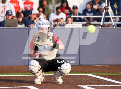 Thumbnail 1 in Sachse vs. Rockwall (UIL 6A Softball Bi-District) photogallery.