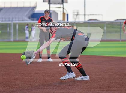 Thumbnail 1 in Sachse vs. Rockwall (UIL 6A Softball Bi-District) photogallery.