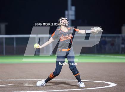 Thumbnail 3 in Sachse vs. Rockwall (UIL 6A Softball Bi-District) photogallery.