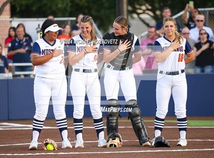 Thumbnail 3 in Sachse vs. Rockwall (UIL 6A Softball Bi-District) photogallery.