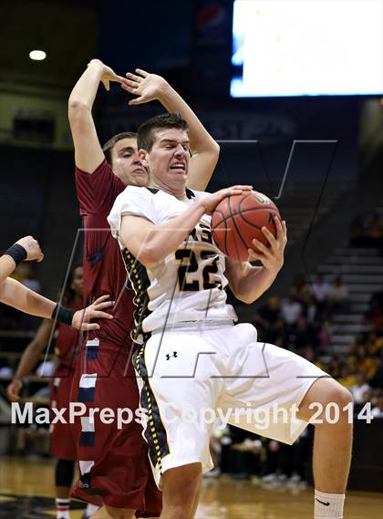 Thumbnail 2 in Pueblo East vs. Sand Creek (CHSAA 4A Semifinal) photogallery.